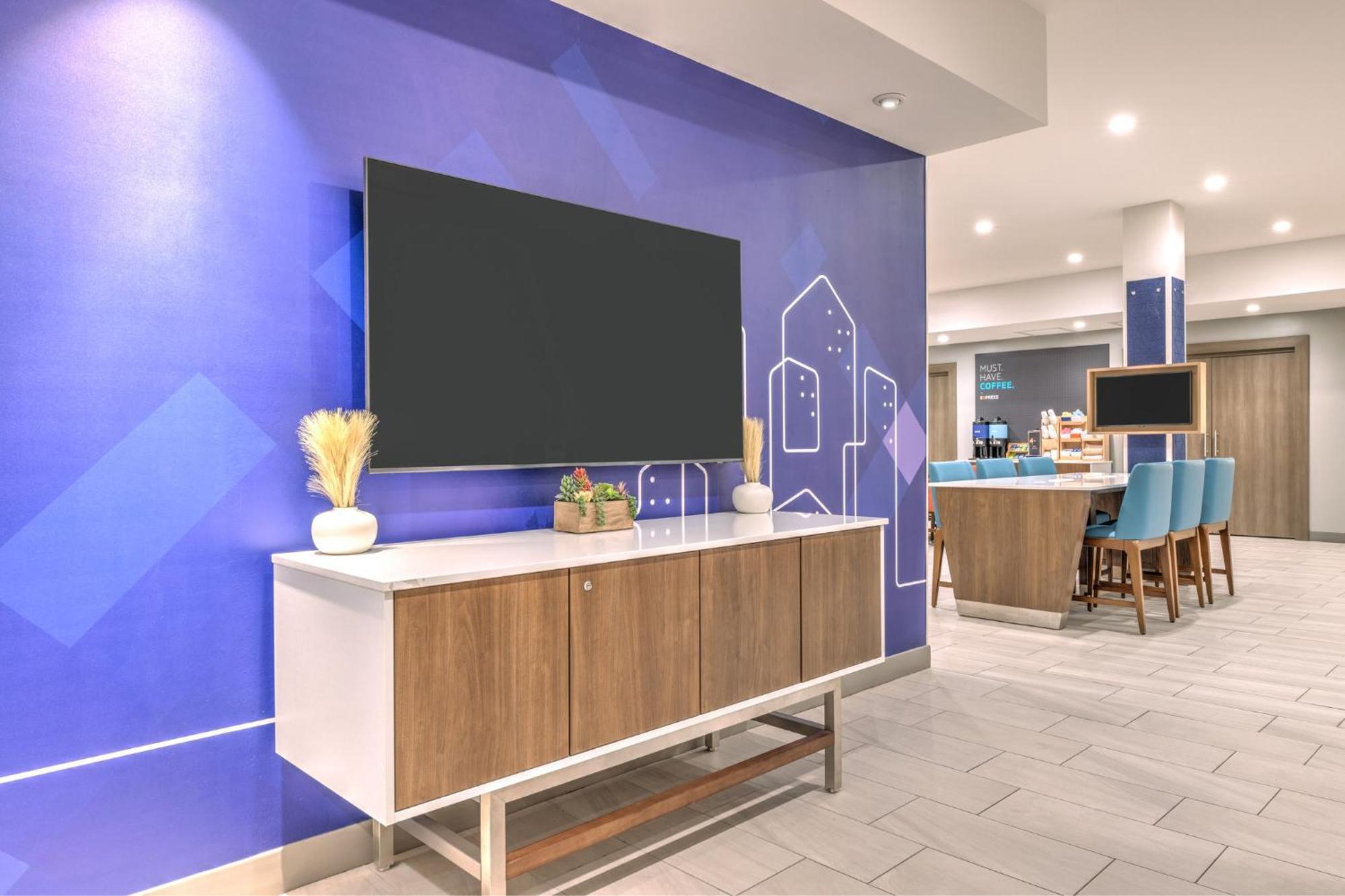 Holiday Inn Express & Suites Austin Airport East By Ihg Esterno foto