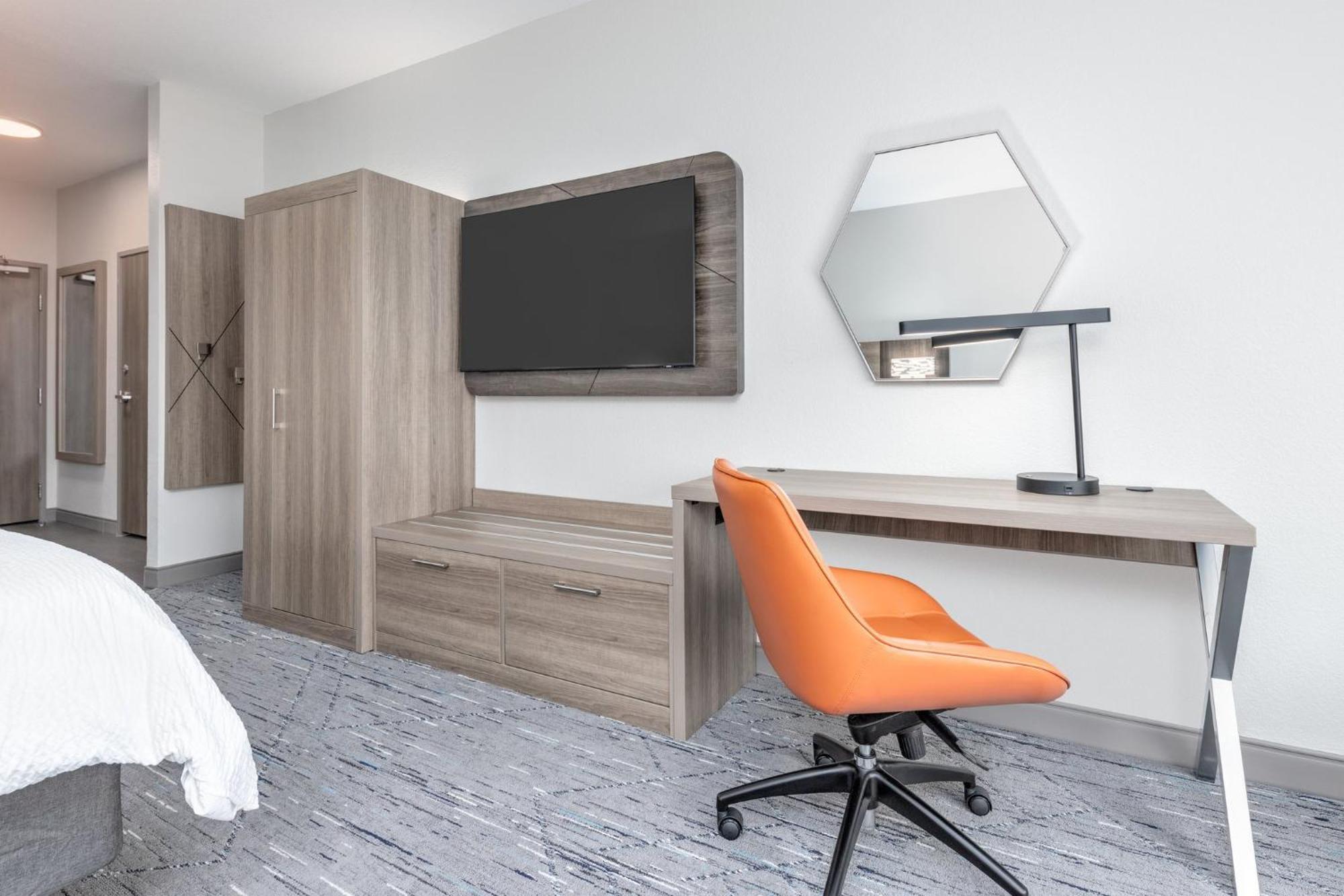 Holiday Inn Express & Suites Austin Airport East By Ihg Esterno foto